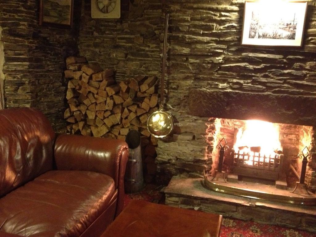 The Copley Arms Inn Looe